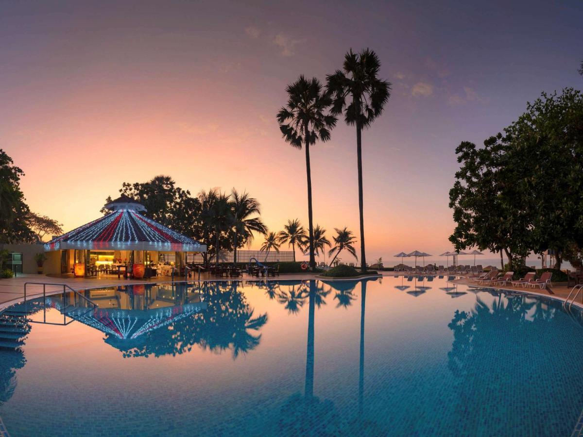 Novotel Rayong Rim Pae Resort Thang Kwian Exterior foto