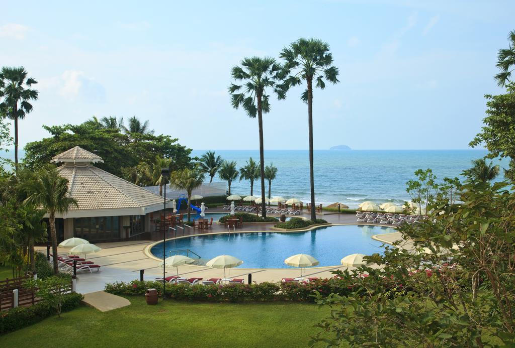 Novotel Rayong Rim Pae Resort Thang Kwian Exterior foto